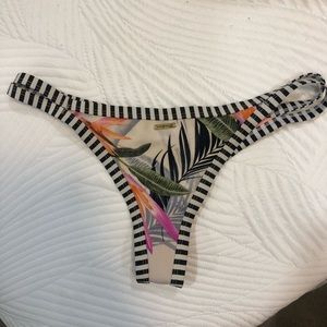 BODY GLOVE BIKINI BOTTOMS